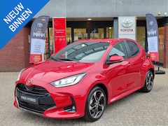 Toyota Yaris - Hybrid 130 EXECUTIVE NIEUW DIRECT LEVERBAAR STOELVERW PARK-SENSOREN 17'' LM-VELGEN BLIND S