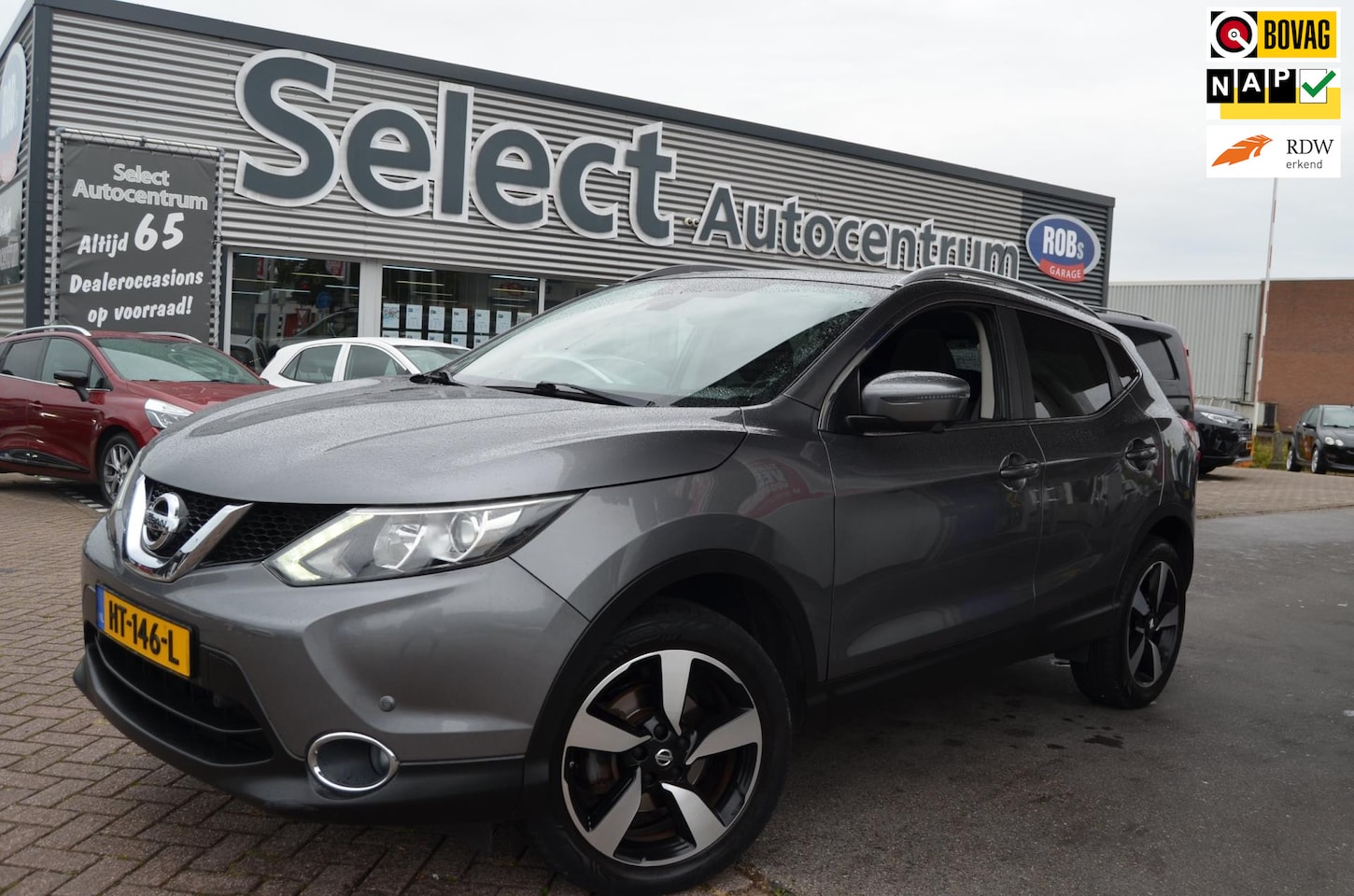 Nissan Qashqai - 1.2 Connect Edition|77000KM|PANODAK|NAVI|TREKHAAK|360CAMERA+SENSOREN18"LM VELGEN - AutoWereld.nl