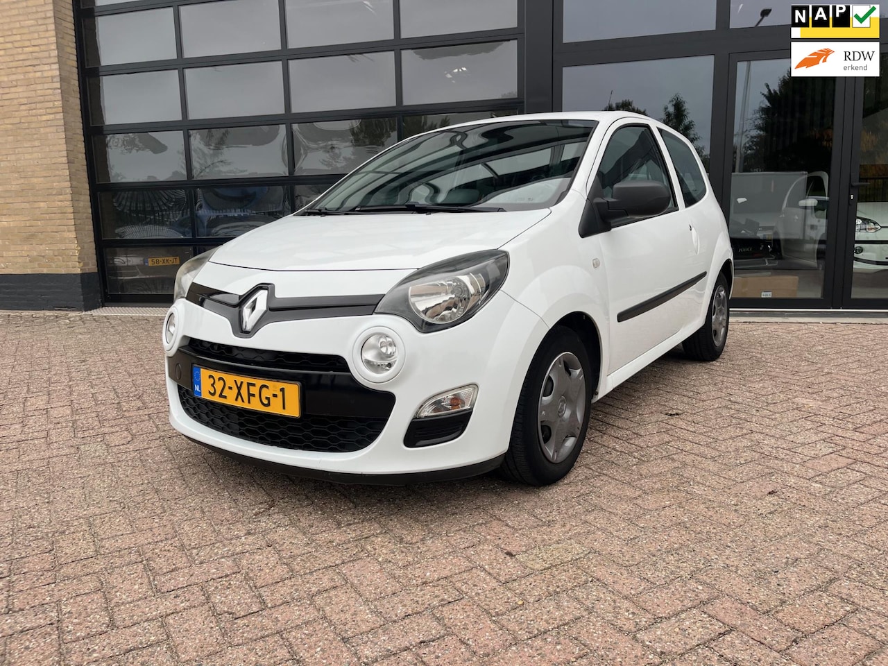 Renault Twingo - 1.2 Authentique 1.2 Authentique, 1 Eigenaar,zuinig - AutoWereld.nl