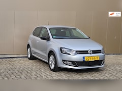 Volkswagen Polo - 1.2 l KMSTAND 95900 l
