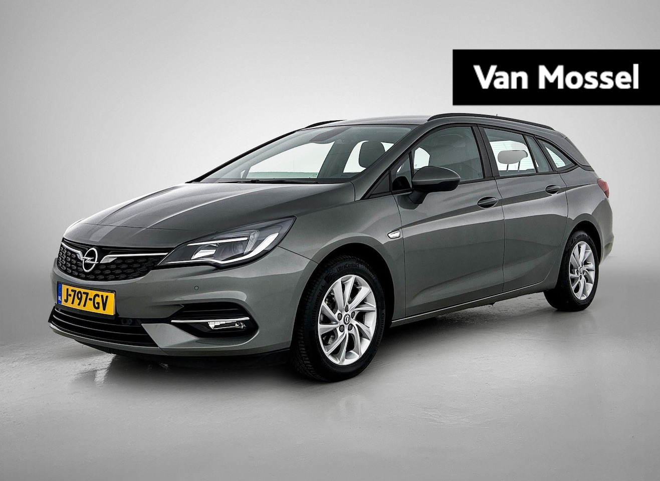 Opel Astra Sports Tourer - 1.2 Edition | 130pk | Navi | Camera | 60.000km! | - AutoWereld.nl