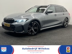BMW 3-serie Touring - 318i | NL AUTO | NAVI | TREKHAAK | LEDEREN BEKLEDING | CARPLAY |