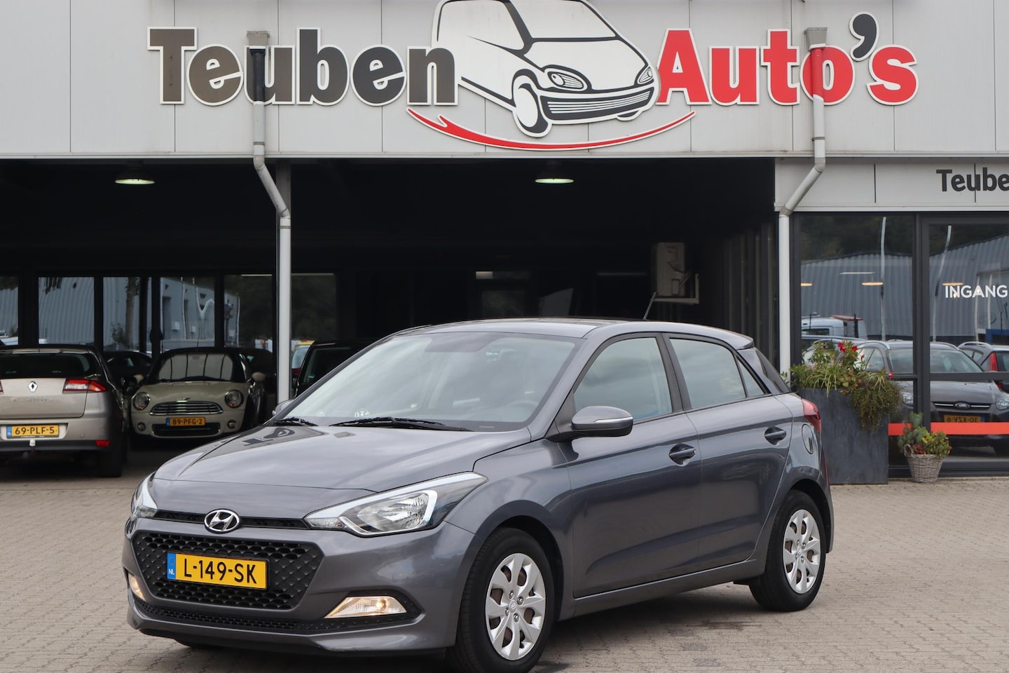 Hyundai i20 - 1.2 HP i-Motion Airco, Radio cd speler, Elektrische ramen - AutoWereld.nl