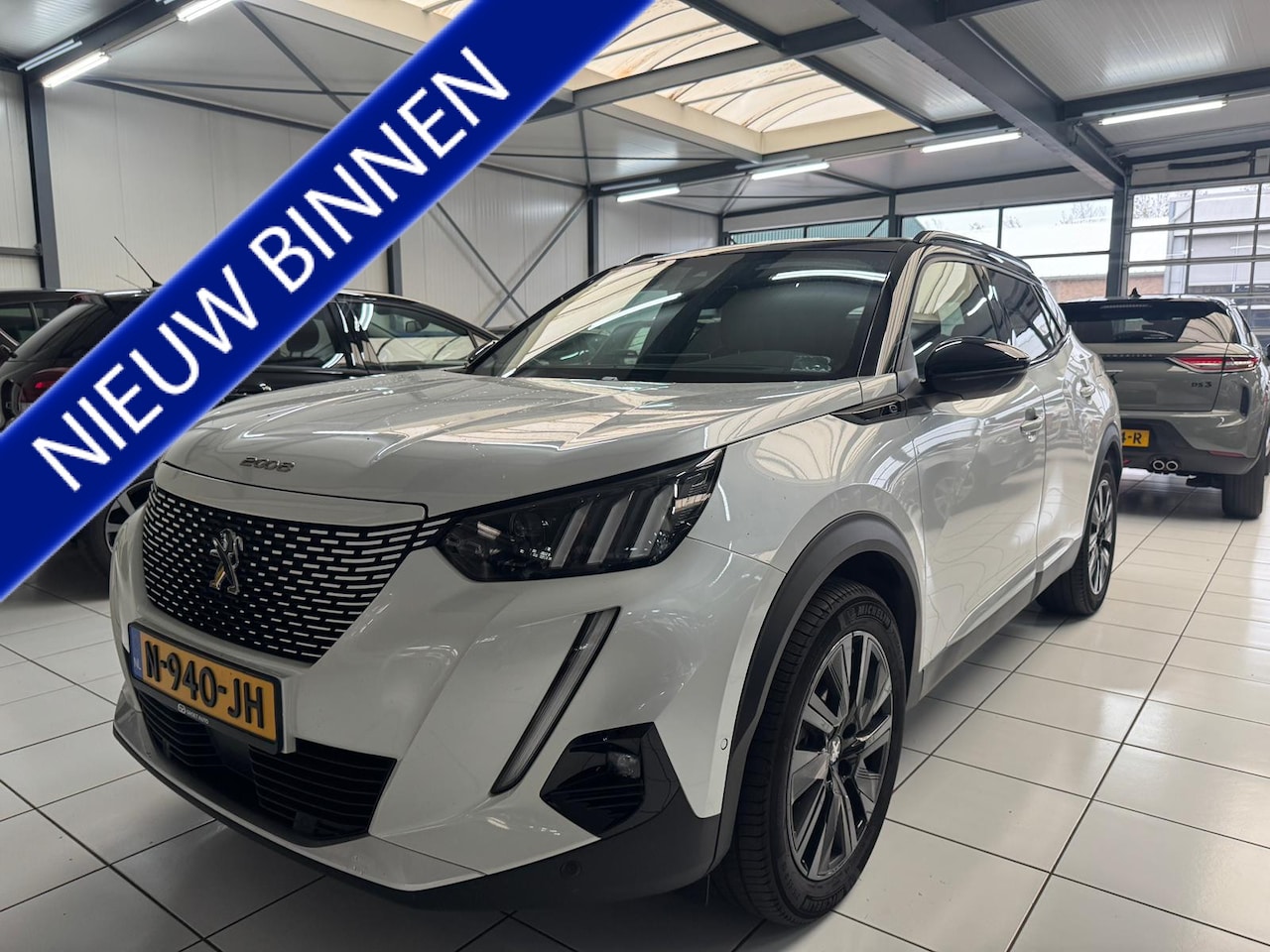 Peugeot e-2008 - EV GT Pack 50 kWh Camera|Navigatie - AutoWereld.nl
