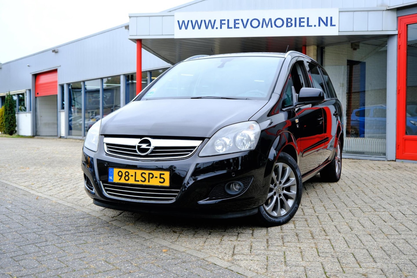 Opel Zafira - 1.8 111 years Edition 7-pers Navi|1e Eig|Airco|LMV|PDC - AutoWereld.nl
