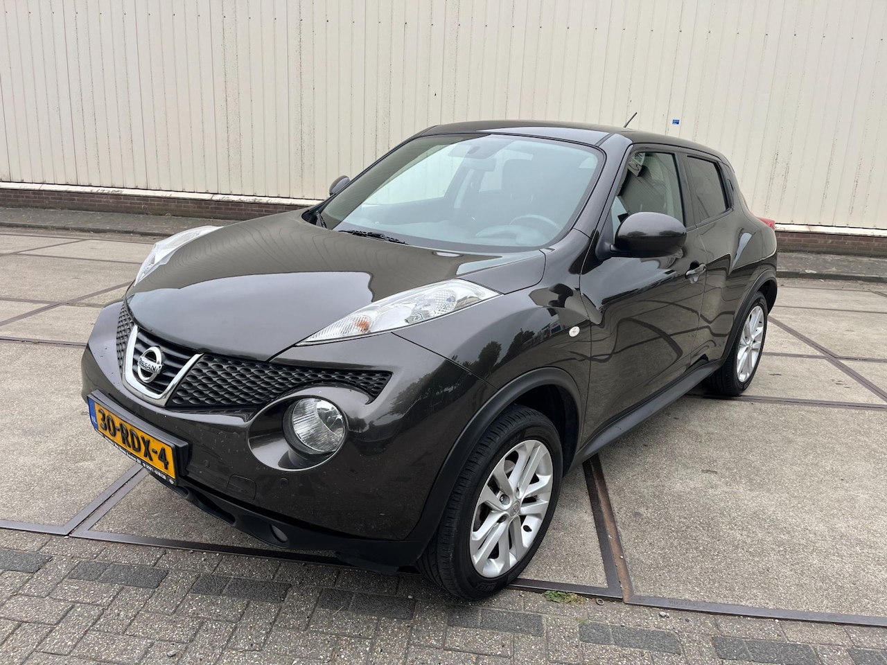Nissan Juke - 1.6 Acenta Eco airco trekhaak - AutoWereld.nl