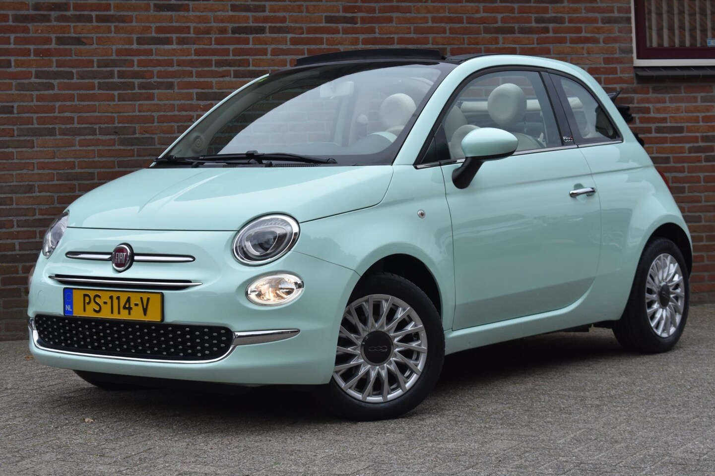 Fiat 500 C - 0.9 TwinAir Turbo Lounge '17 Airco Cruise Inruil mogelijk - AutoWereld.nl