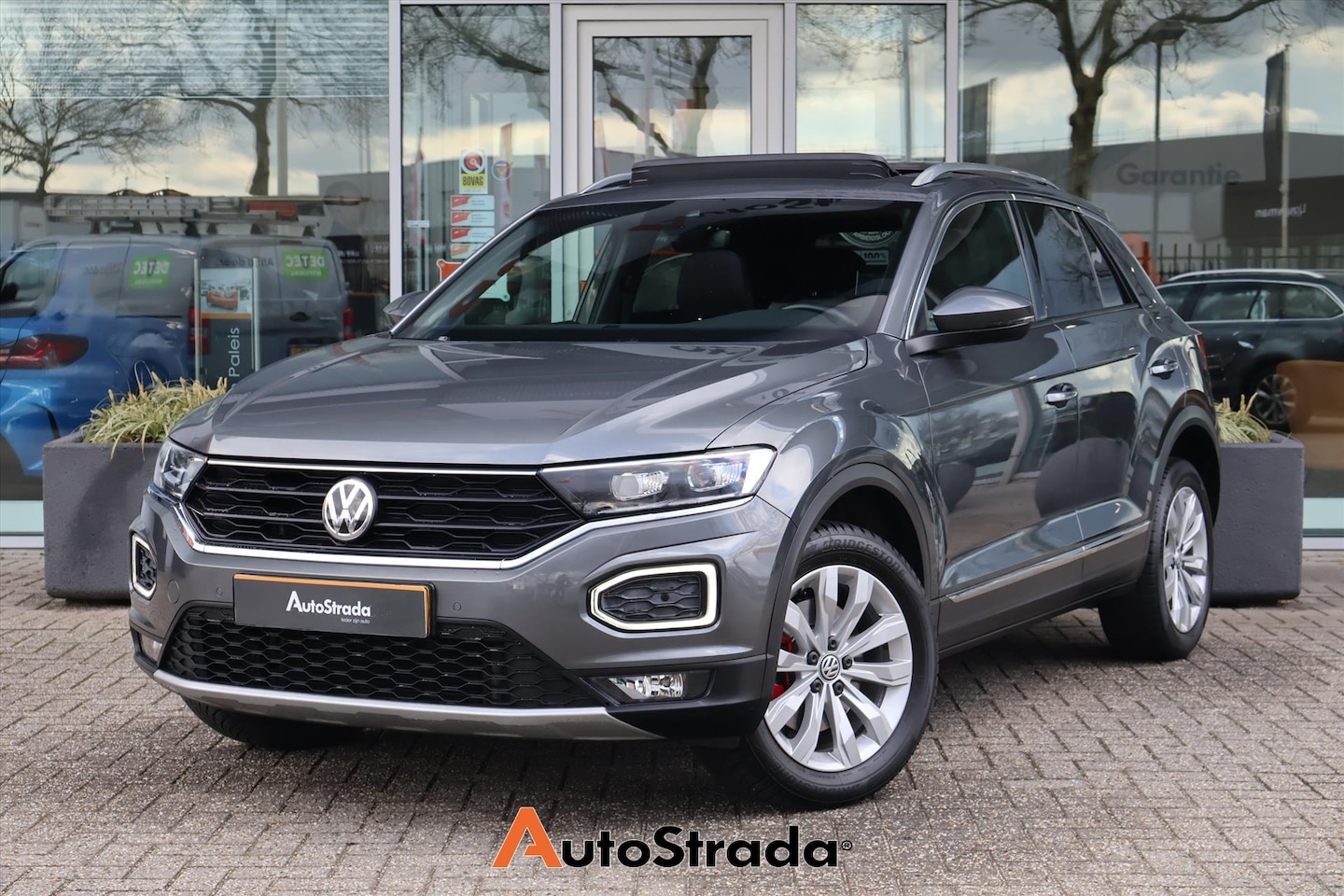 Volkswagen T-Roc - 1.5 Sport TSI 150pk 7-DSG | Virtual | Camera | LED | Carplay | Pano | Cruise | Climate - AutoWereld.nl