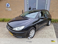Peugeot 206 - 1.4 One-line