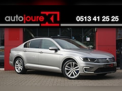 Volkswagen Passat - 1.4 TSI GTE Connected Series Plus | Schuif-/kanteldak | Virtual Cockpit | ACC | Camera | O
