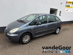Citroën Xsara Picasso - 1.6i-16V Caractère, '06, climate en cruise controle, trekhaak, apk 11-26
