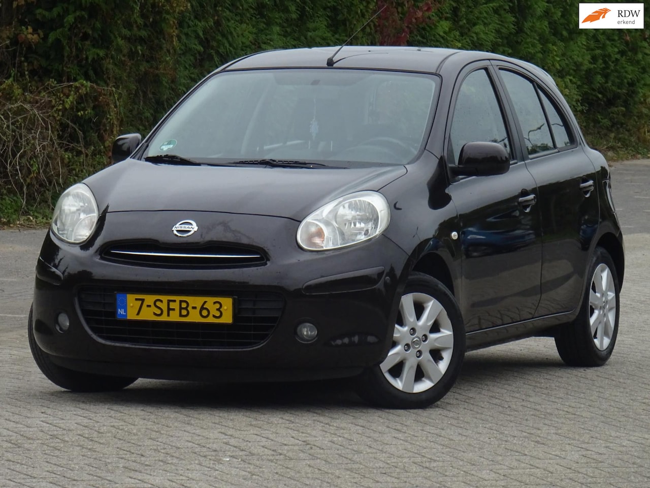 Nissan Micra - 1.2 DIG-S Connect BJ2013 NAP/AIRCO/NAVI/PDC/APK - AutoWereld.nl