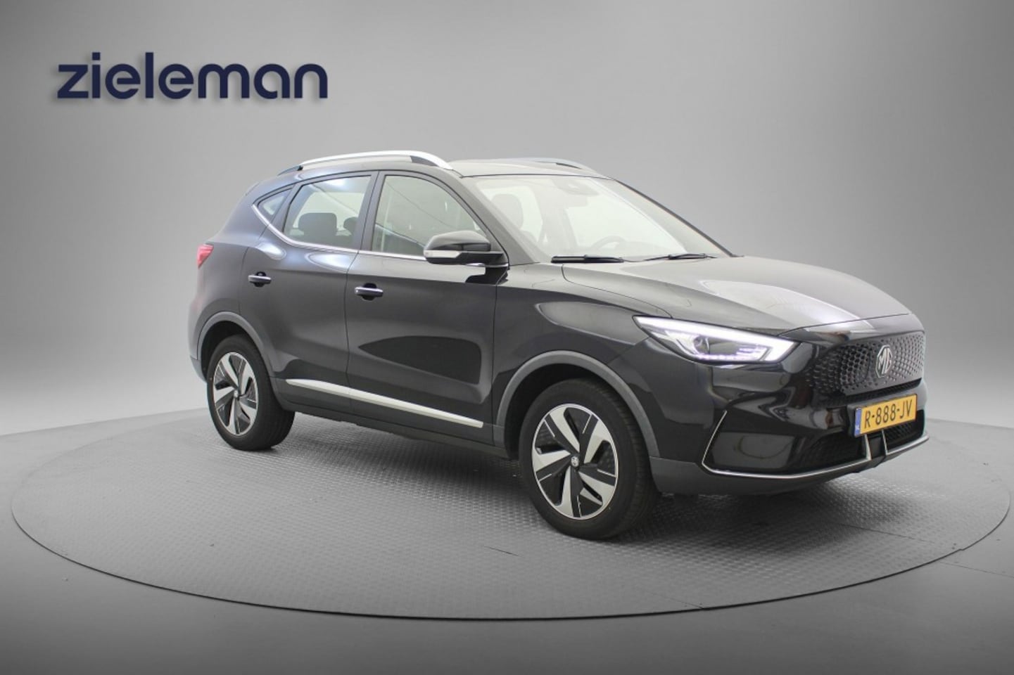 MG ZS - Standard Range Comfort 50 kWh - Carplay, Camera, Navi, Cruise - AutoWereld.nl