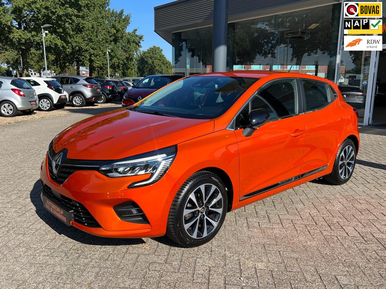 Renault Clio - 1.0 TCe Intens 1.0 TCe Intens, Navi, r-link, lm velgen, clima, etc - AutoWereld.nl