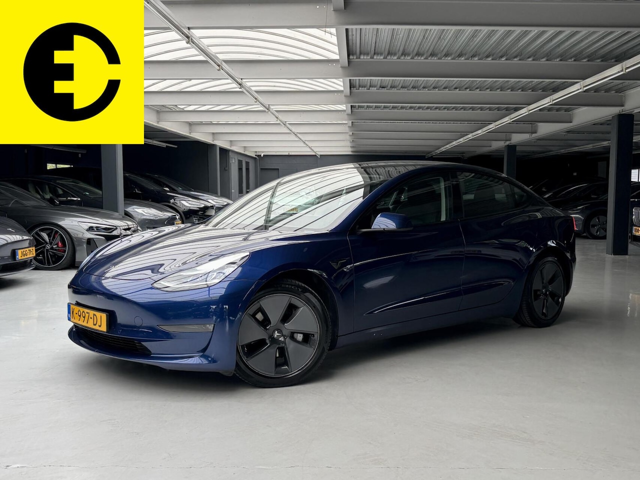 Tesla Model 3 - Long Range RWD Long Range RWD 75 kWh | Premium audio | Stoelverwarming - AutoWereld.nl