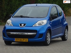 Peugeot 107 - 1.0-12V XR BJ2011 NAP/AIRCO/APK 3-10-2026