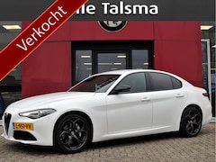 Alfa Romeo Giulia - 2.0T Super│19'' LMV │Navi│Veloce look│CarPlay | Android Auto | PDC | Automaat