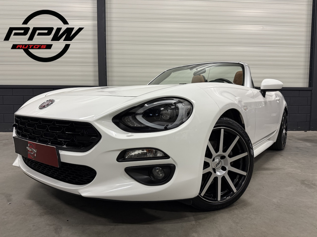 Fiat 124 Spider - 1.4 MultiAir Turbo Lusso LED/LEER/BOSE/CAMERA/17"LMV/KEYLESS/ARTIC-WHITE/VOLLEDIG FIAT DEA - AutoWereld.nl