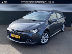 Toyota Corolla Touring Sports - Hybrid 140 Active Adaptieve cruise control, achteruitrij camera, ruime laadruimte, navigat