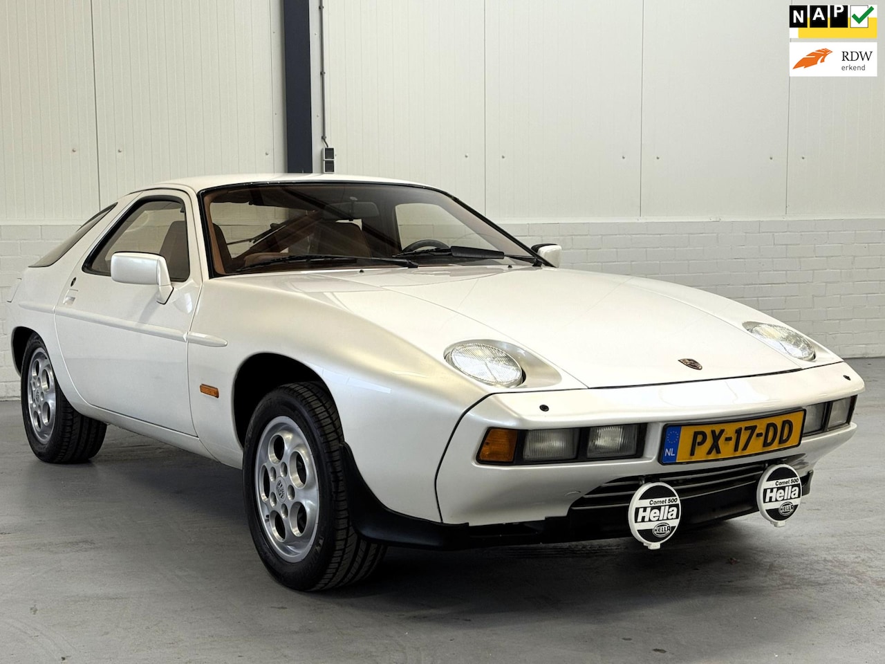 Porsche 928 - 4.5 Coupé Handgeschakeld - AutoWereld.nl