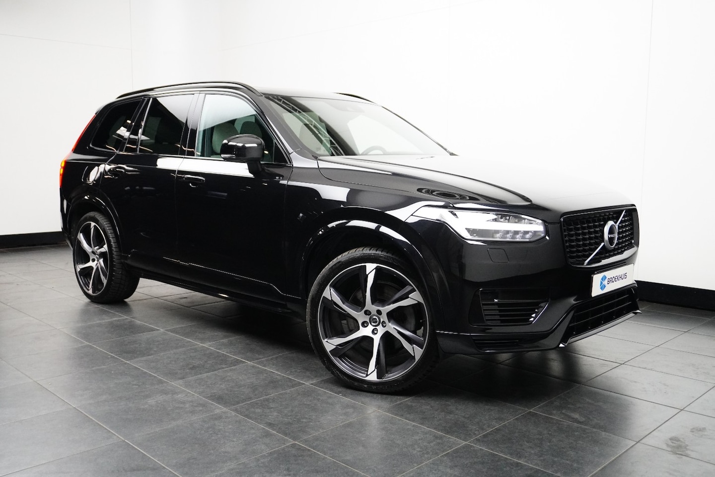 Volvo XC90 - 2.0 T8 Recharge AWD R-Design | Adaptieve Cruise | Bowers & Wilkings | 360 Camera | Luchtve - AutoWereld.nl