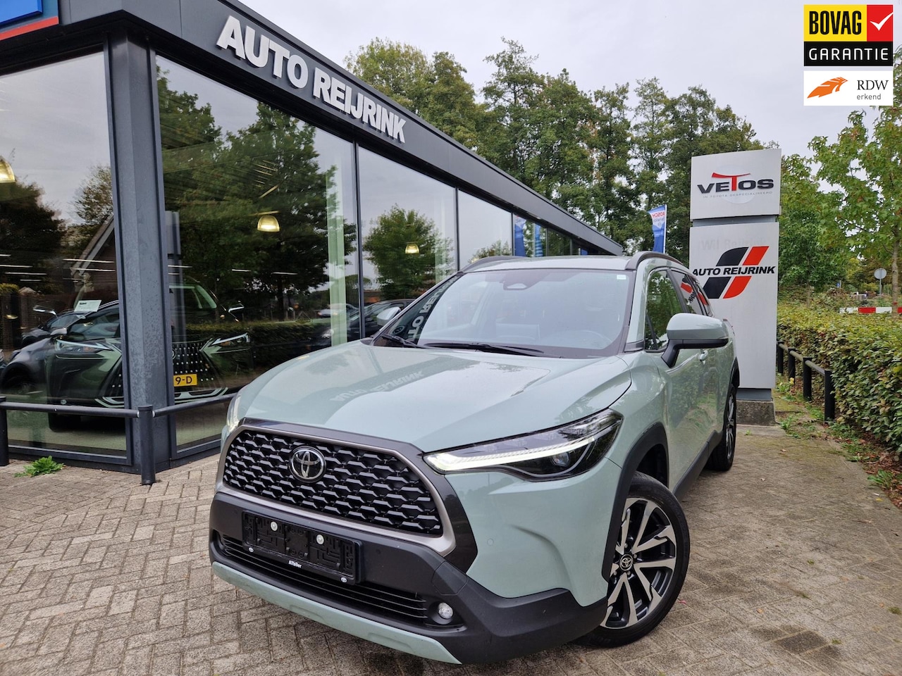 Toyota Corolla Cross - Hybrid 140 Style-Comfort, Parkeersens V+A, Electrische A klep. Stoel+Stuur verwarming - AutoWereld.nl