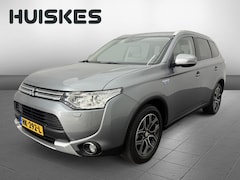Mitsubishi Outlander - 2.0 PHEV Buniness Edition | Trekhaak | Navi | Adapt. Cruise