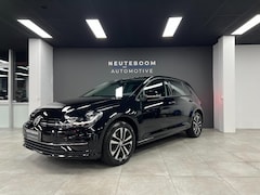 Volkswagen Golf - 1.5 TSI Highline IQ | Lane | Camera | ACC |
