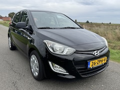 Hyundai i20 - 1.2i Business Edition Airco/5-Drs/