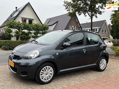 Toyota Aygo - 1.0-12V Exclusive 108.000 km NL-AUTO-NAP
