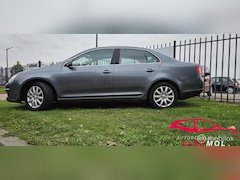Volkswagen Jetta - 1.4 TSI Comfortline Business