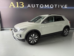 Volkswagen T-Roc - 1.5 TSI Life Edition automaat navi camera goal uitvoering 2025
