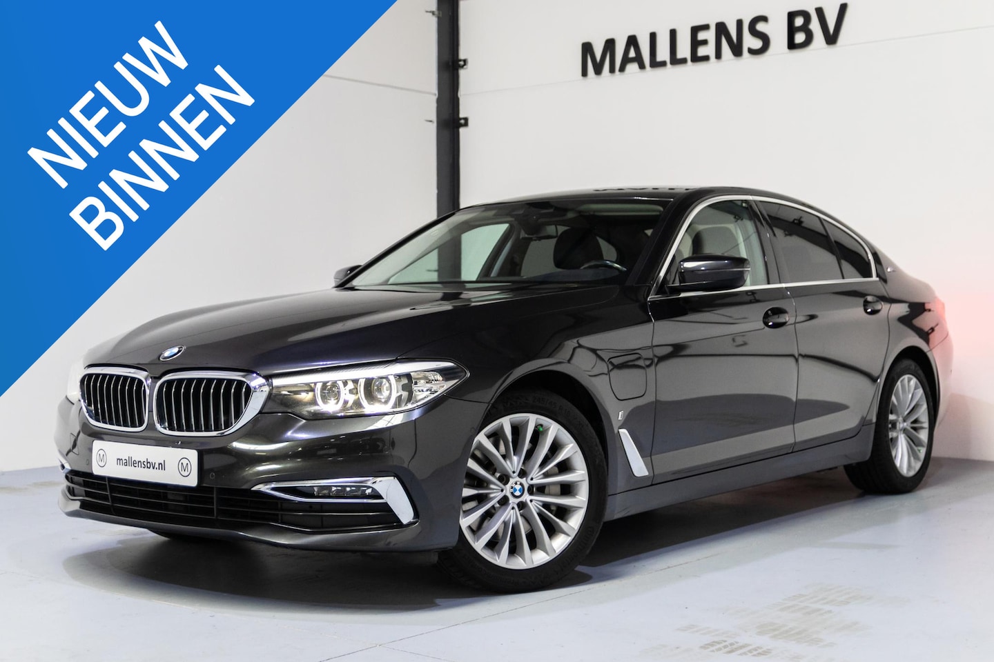 BMW 5-serie - 530e iPerformance High Executive DEALEROH/NETGROTEBEURTGEHAD - AutoWereld.nl