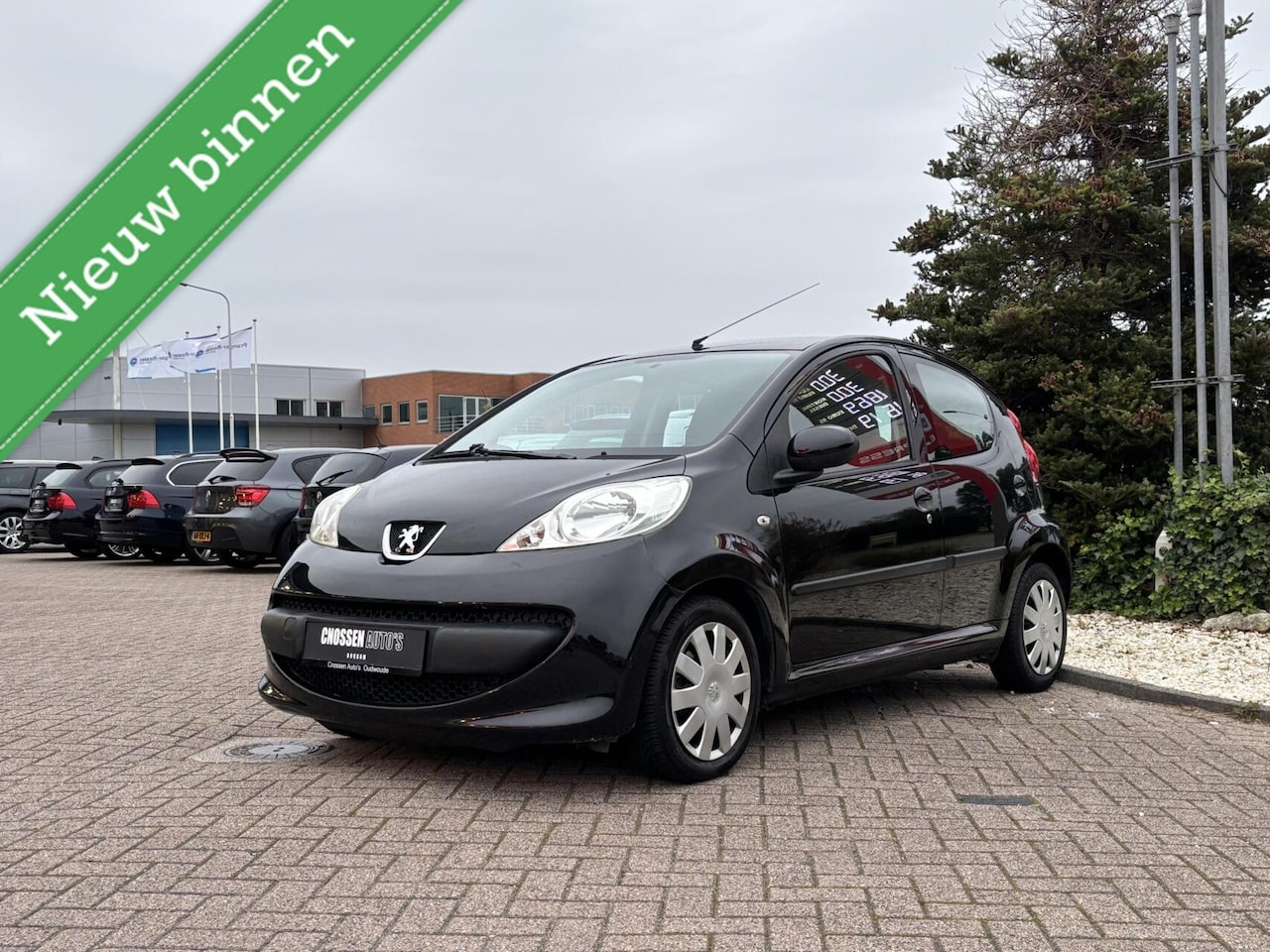 Peugeot 107 - 1.0-12V XR 1.0-12V XR, 5drs, Airco, CV, elektrisch pakket! - AutoWereld.nl