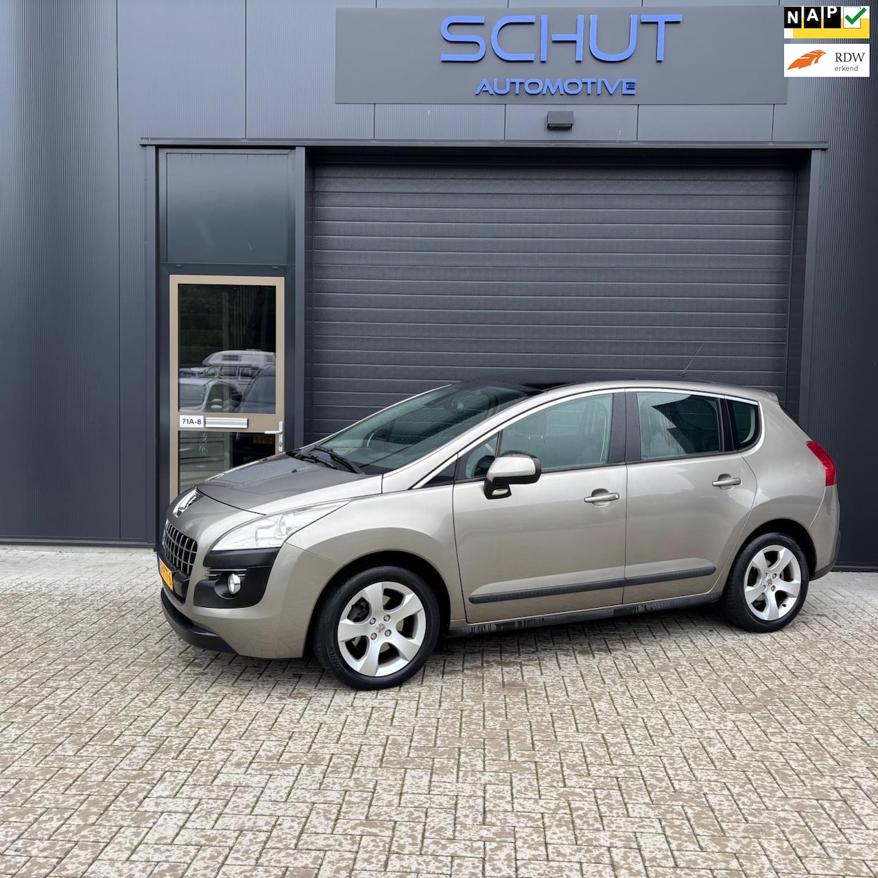 Peugeot 3008 - 1.6 156pk CLIMA | PANO | NAVI | CRUISE CONTROL | NL AUTO - AutoWereld.nl