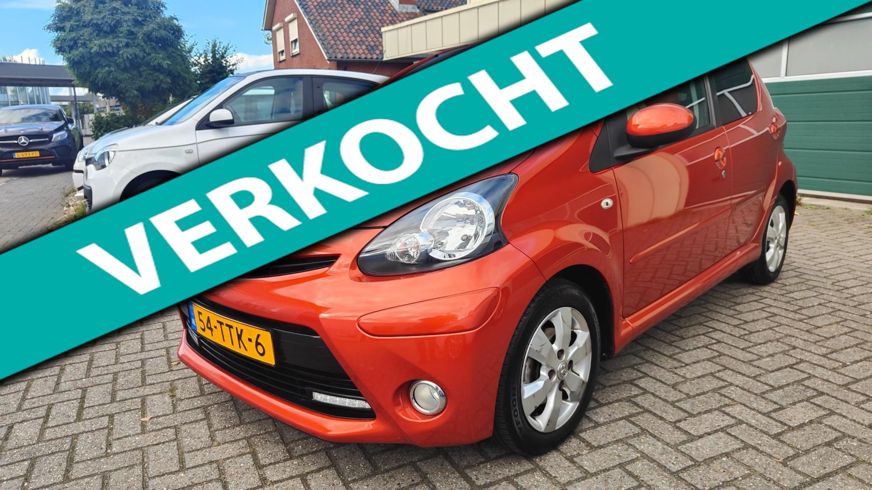 Toyota Aygo - 1.0 VVT-i Dynamic Orange APK juni 2026 luxe uitvoering - AutoWereld.nl