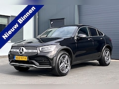 Mercedes-Benz GLC-klasse Coupé - 300e 4MATIC Business Solution AMG SCHUIFDAK CARPLAY LEER KEYLESS 360 CAMERA