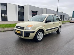 Ford Fusion - 1.4-16V Cool & Sound BJ 2009 AIRCO Goed onderhouden