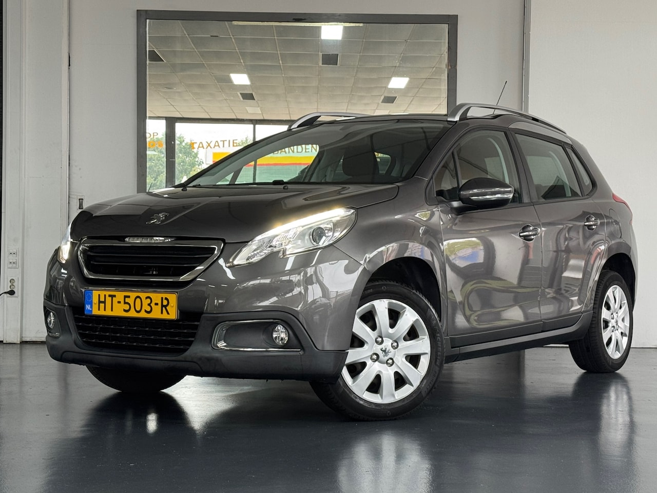 Peugeot 2008 - 1.2 PureTech Active | Pano | Automaat | Nap - AutoWereld.nl