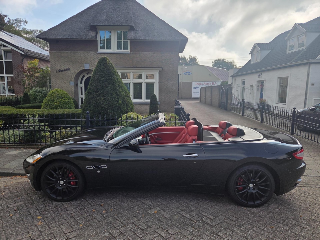 Maserati GranCabrio - 4.7 4.7 - AutoWereld.nl