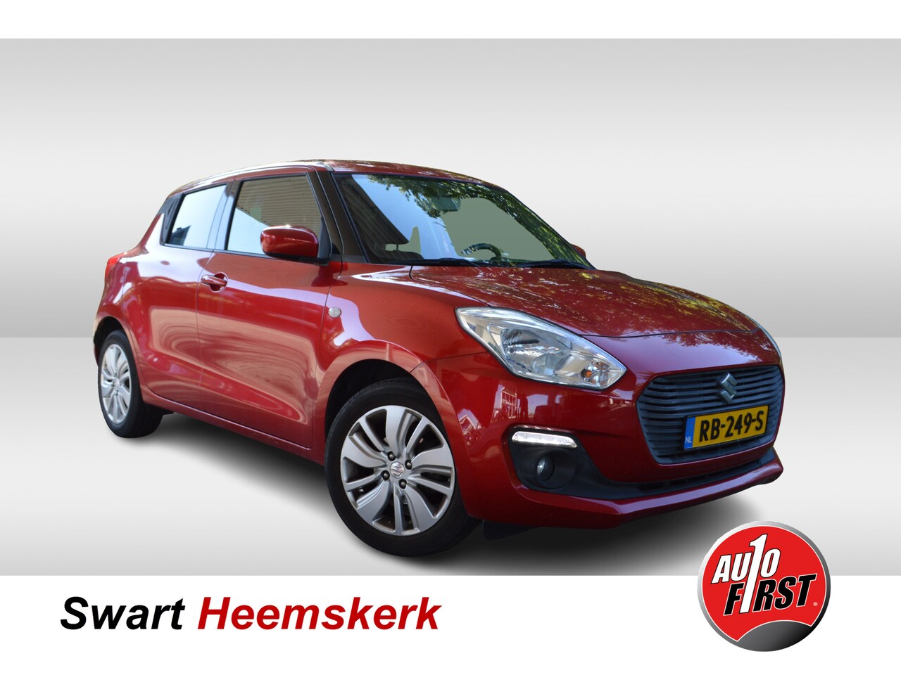 Suzuki Swift - 1.2 Select | Airco | Navigatie | Orig NL auto | Parkeercamera - AutoWereld.nl