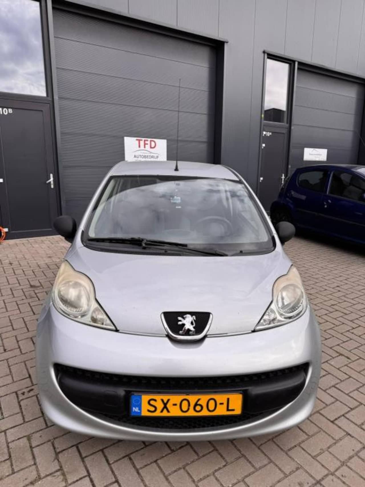 Peugeot 107 - 1.0-12V XR 1.0-12V XR - AutoWereld.nl