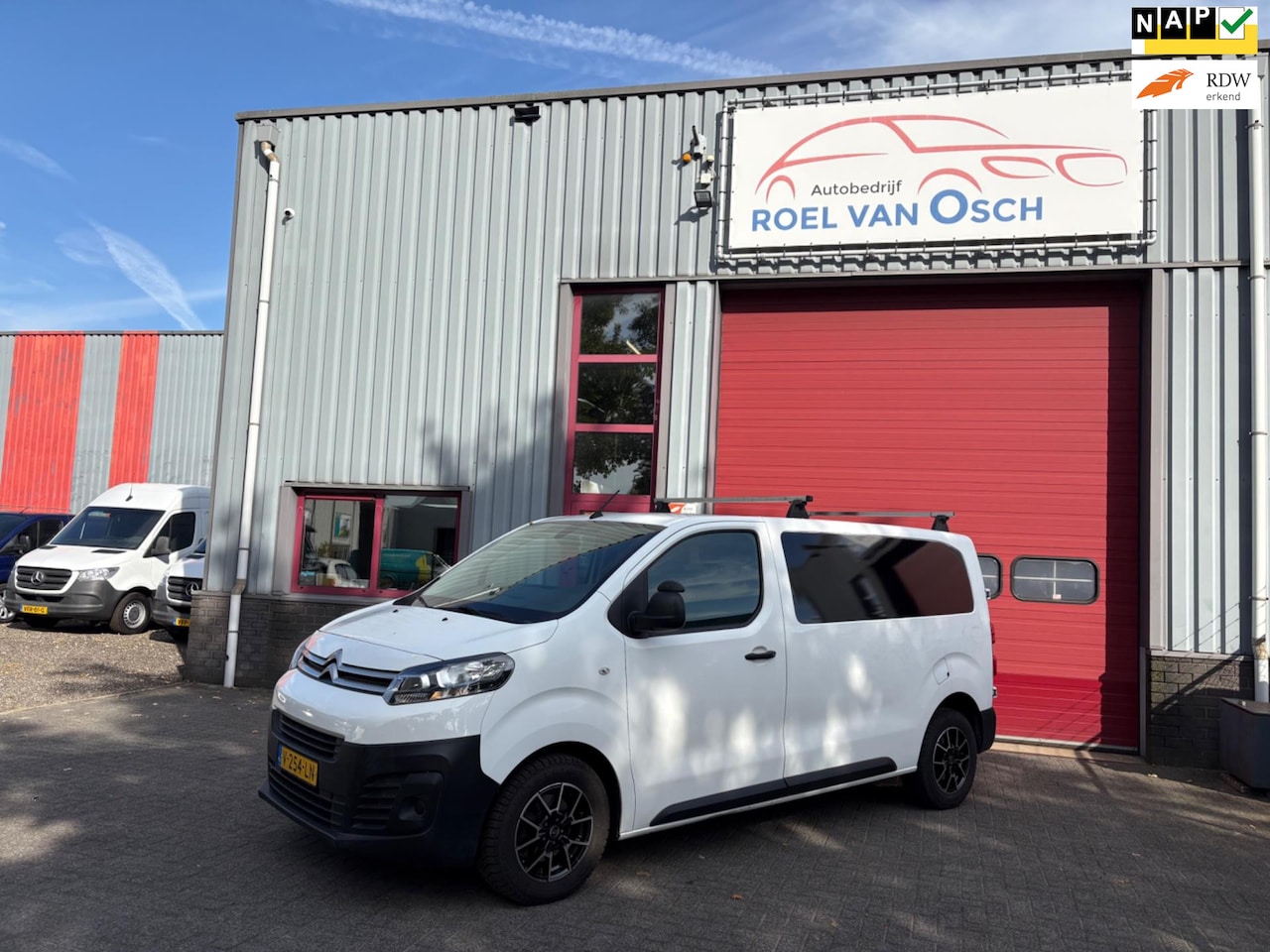 Citroën Jumpy - 2.0 BlueHDI 122pk L2 Club M S&S Sport, LM velgen,dakdragers,trekhaak - AutoWereld.nl