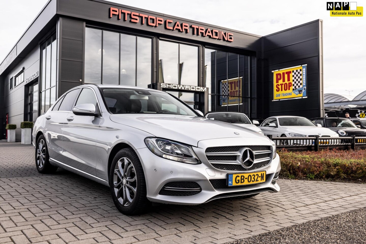 Mercedes-Benz C-klasse - 180 Prestige 180 Prestige, 156 PK, Trekhaak, Cruise, Leder! - AutoWereld.nl