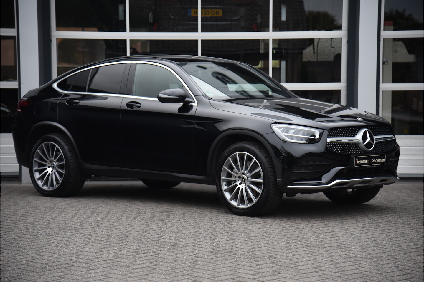 Mercedes-Benz GLC-klasse Coupé - 300e 4MATIC AMG Line 300e 4MATIC AMG Line - AutoWereld.nl