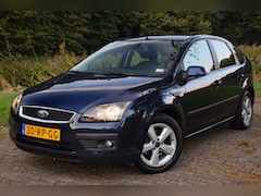 Ford Focus - 1.6-16V Futura*1e Eigenaar*AUTOMAAT*Leder*44Dkm*NAP