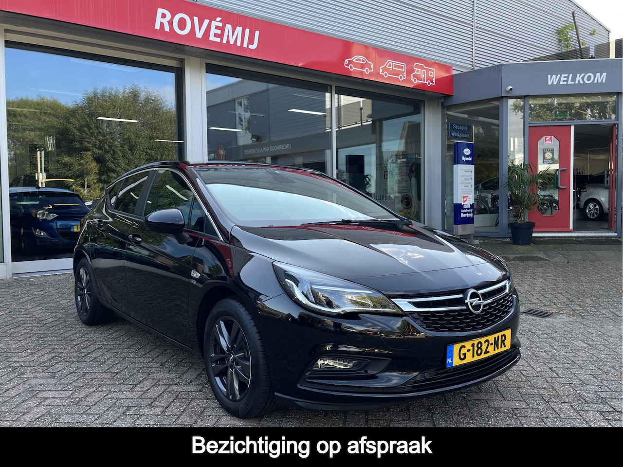 Opel Astra - 1.4 Turbo 120 Jaar Edition Automaat, Carplay, Trekhaak,Cruise Controle. - AutoWereld.nl