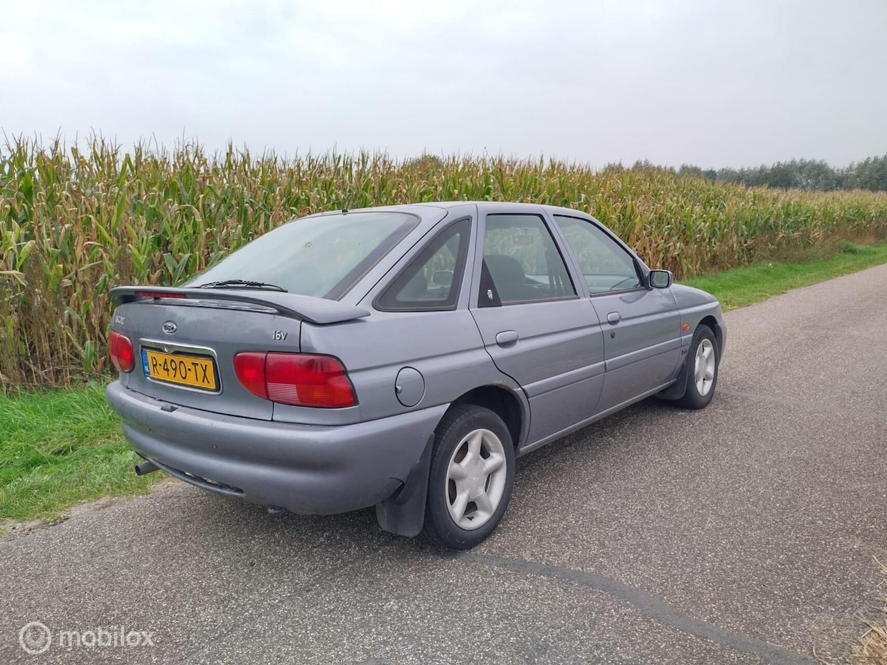 Ford Escort - 1.8 1.8 - AutoWereld.nl