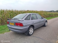 Ford Escort - 1.8