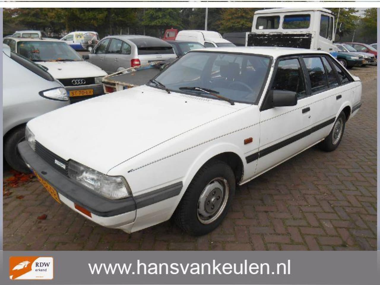 Mazda 626 - 1.6 LX 5drs opknapper oude foto,s staat al vele jaren stil - AutoWereld.nl